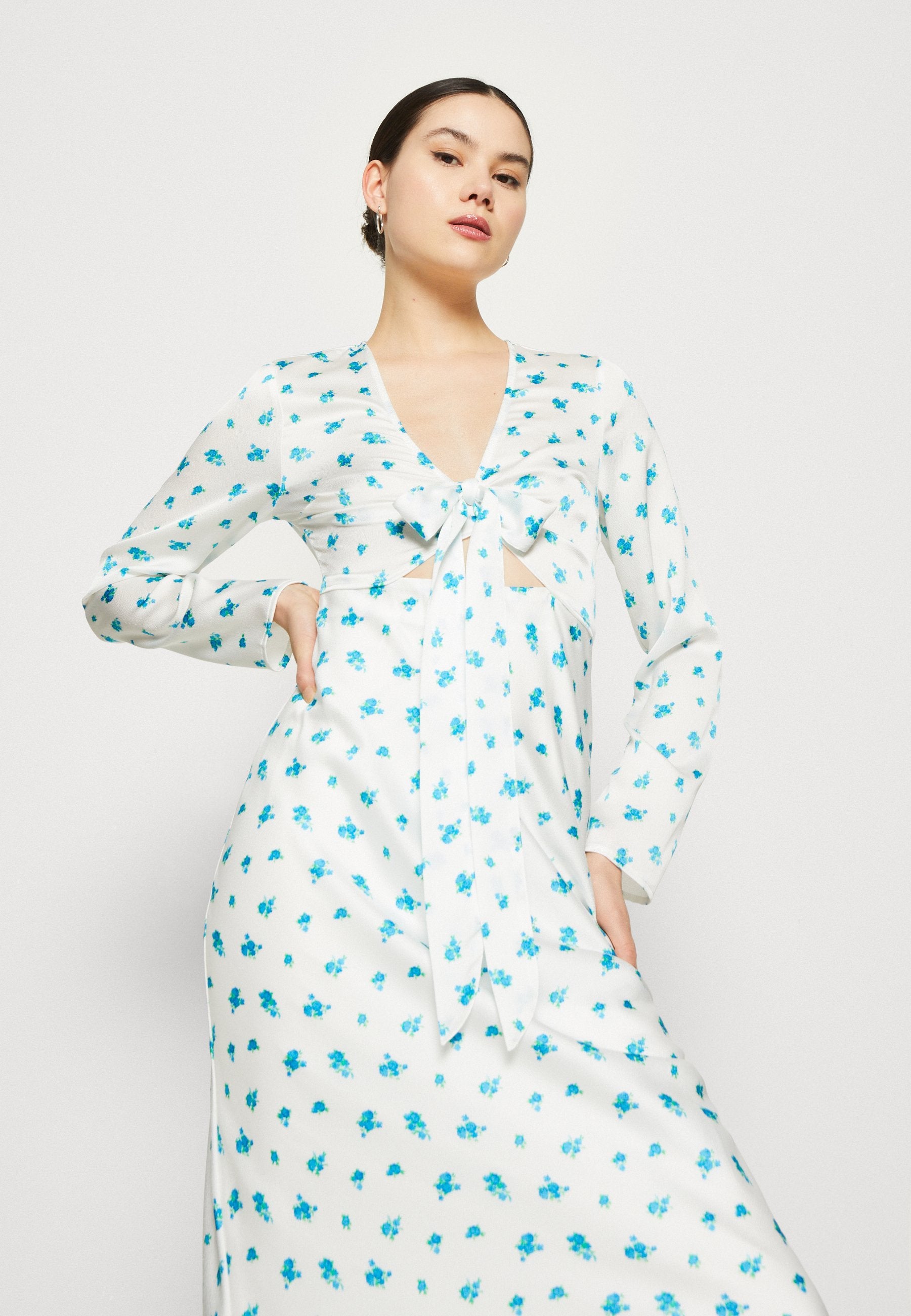 Gina Tricot TIE FRONT MIDI DRESS