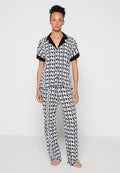 DKNY Loungewear Nachtwäsche Set Media 1