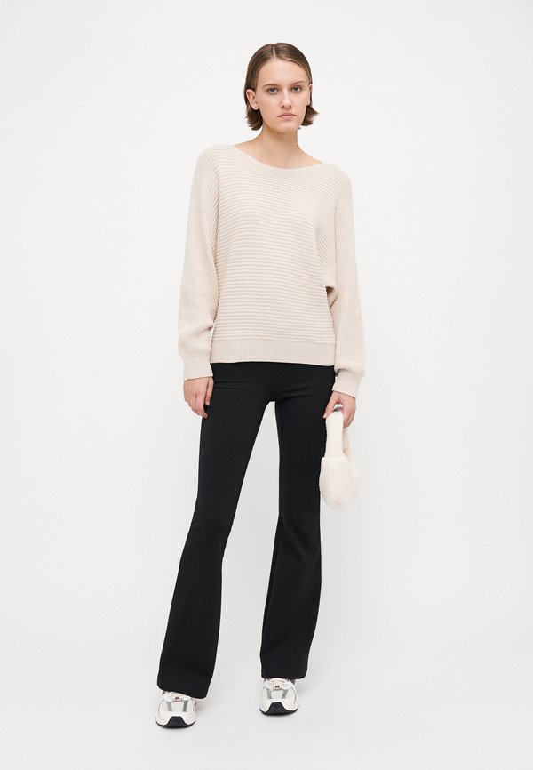 Vero Moda Tall VMLUX BOATNECK BATWING