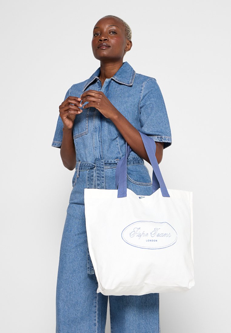Pepe Jeans