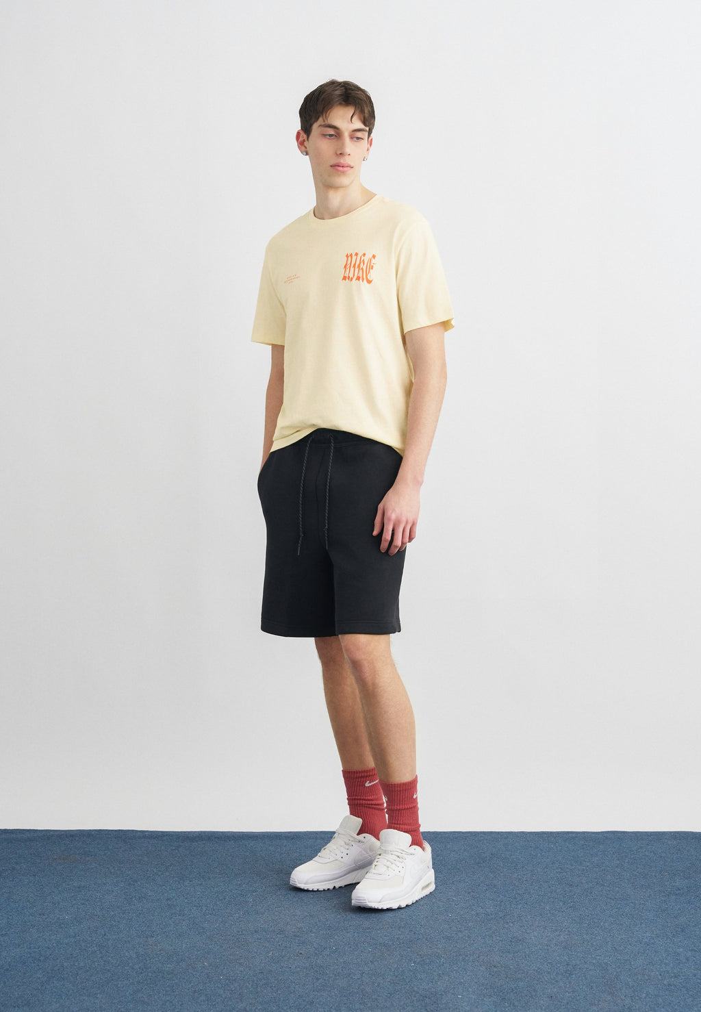 Nike Sportswear TEE WE FLOAT