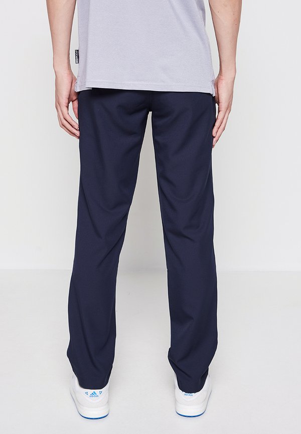 DKNY Sport PERFORMANCE