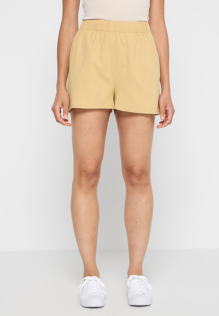American Vintage Shorts Media 1