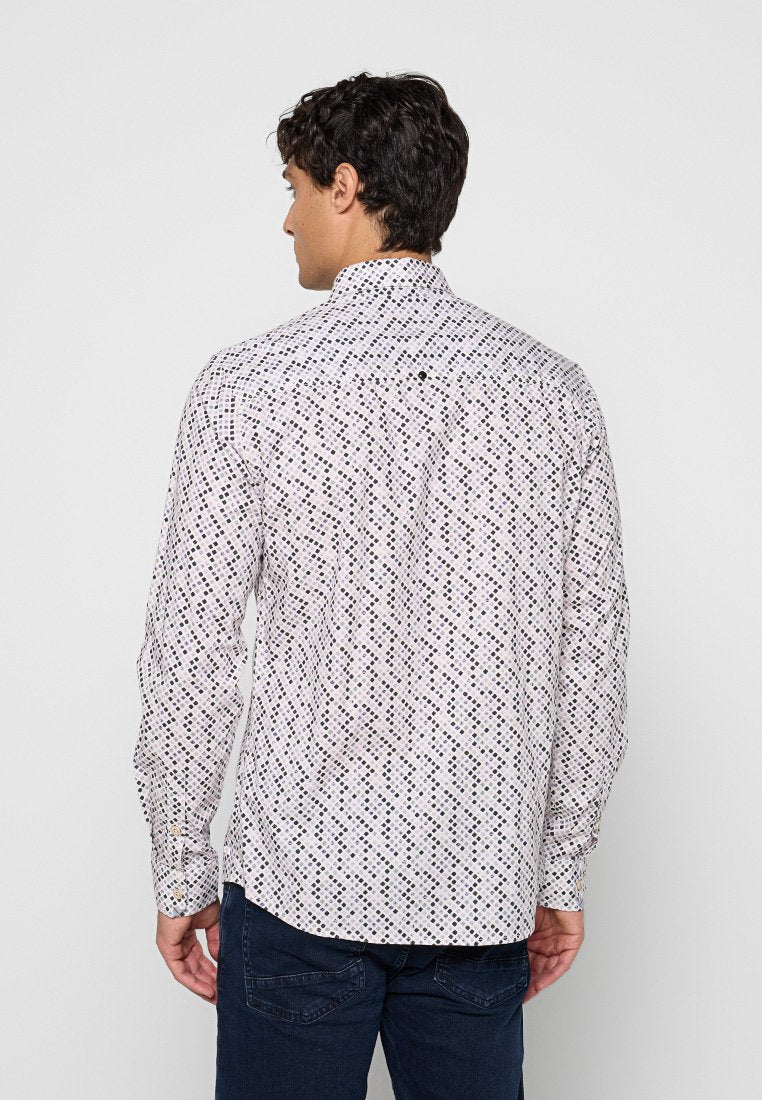 REGULAR FIT  Media 3