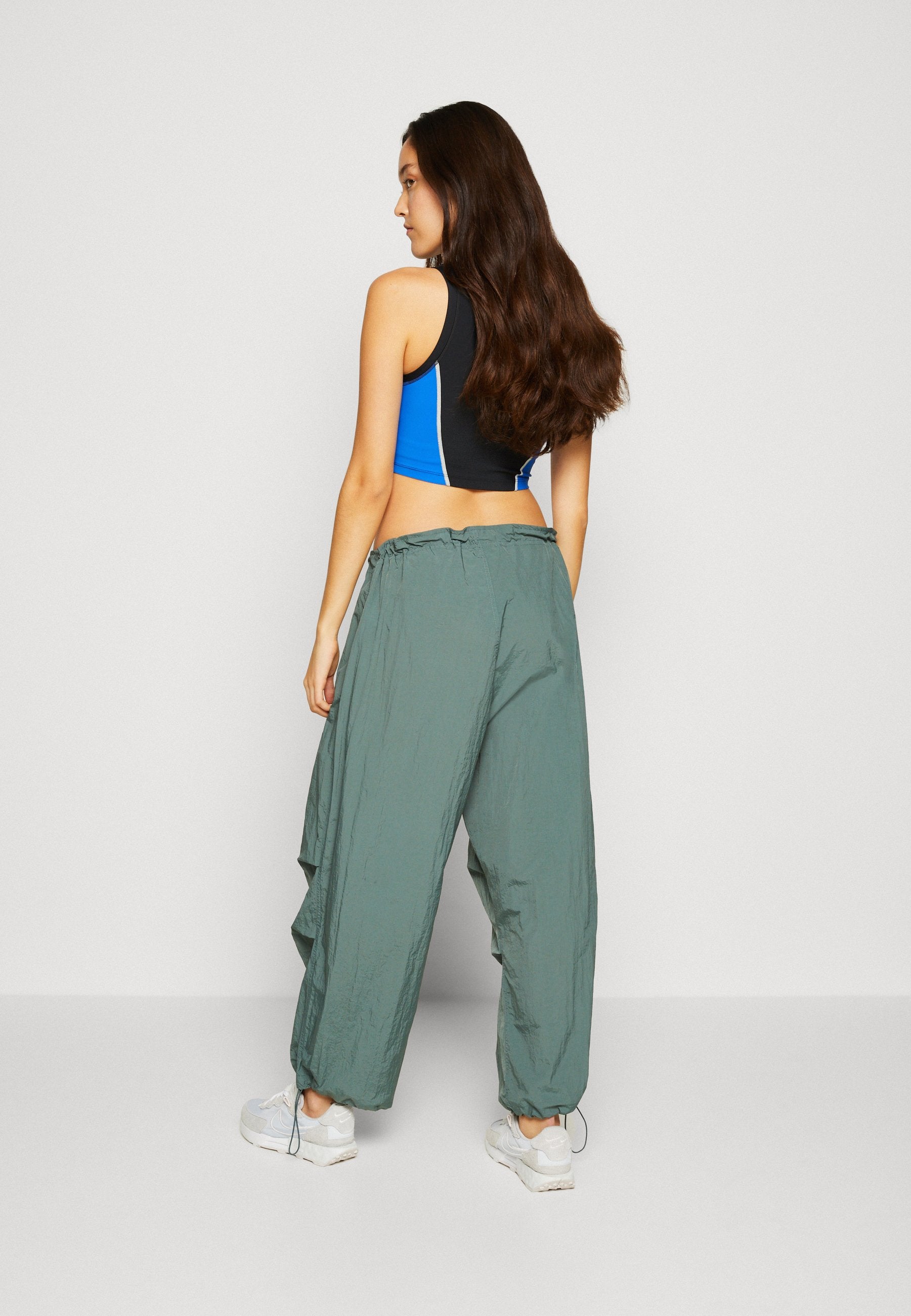 NEW girl ORDER PARACHUTE