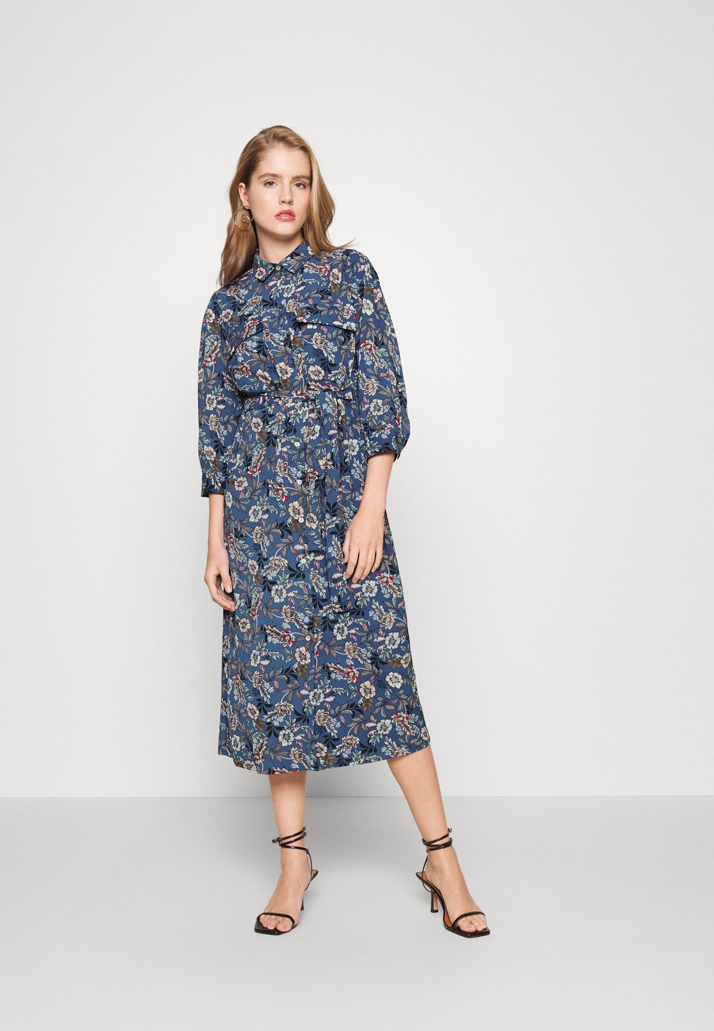 ONLNOVA DRESS Media 3