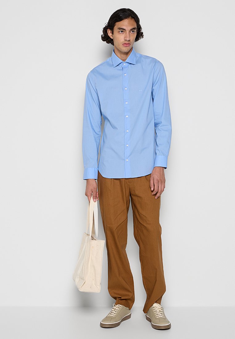 Michael Kors SLIM FIT