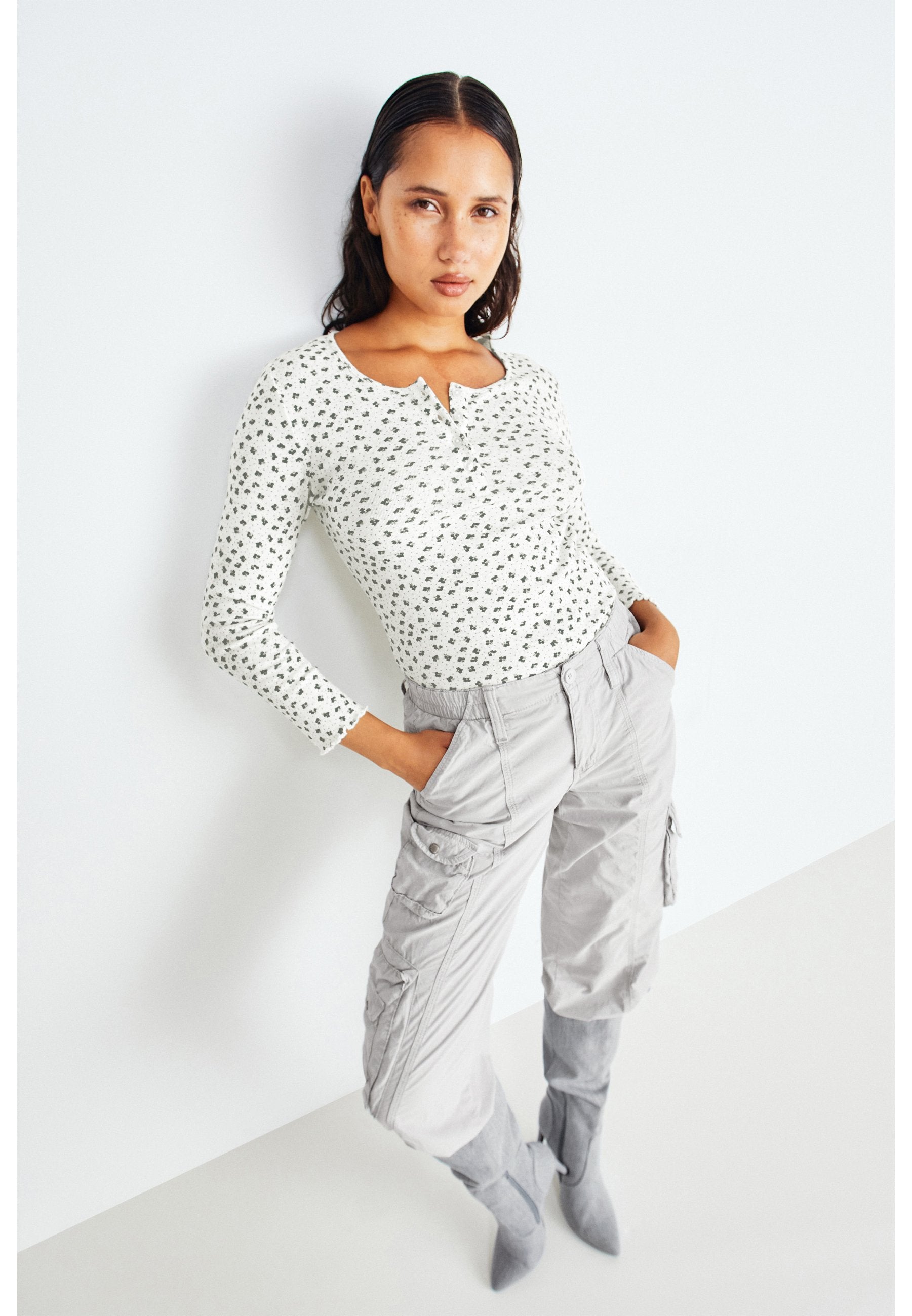Levi's® DRY GOODS HENLEY