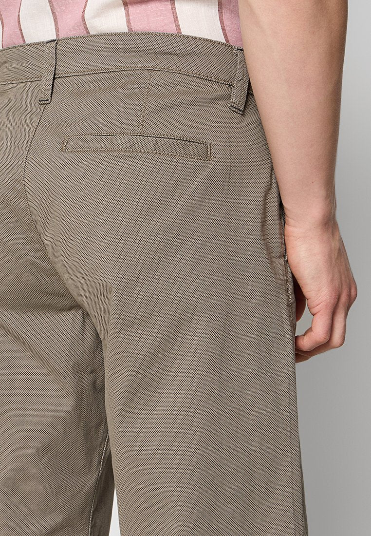 Lindbergh Shorts Media 5