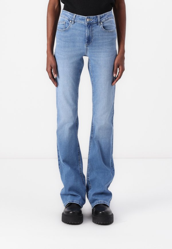 ONLY Flared fit ONLBLUSH Mid waist - Flared Jeans - medium blue denim