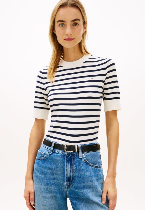 Tommy Hilfiger Basic T-shirt - ivory petal/dark navy