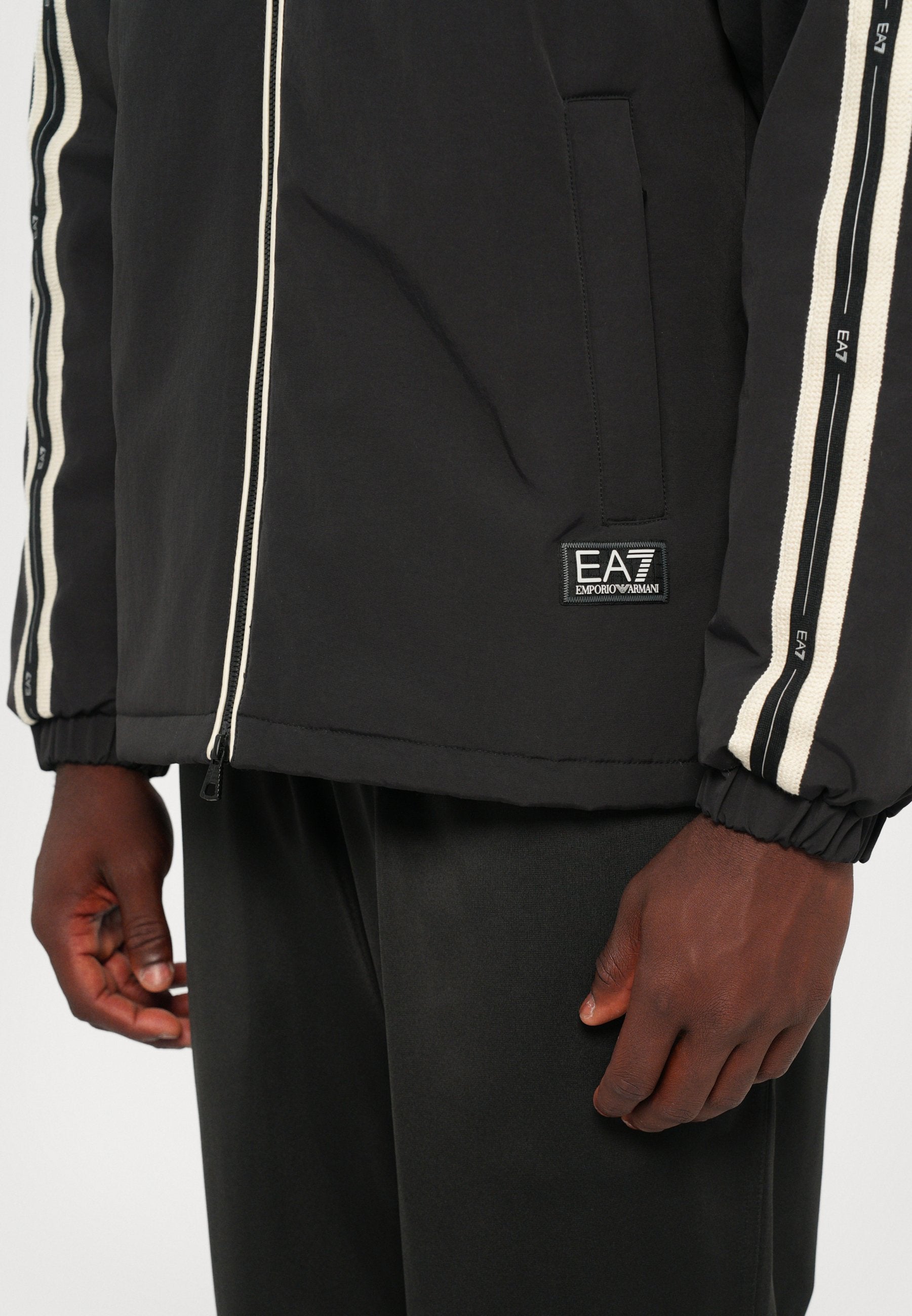 EA7 Emporio Armani Outdoorjacke Media 6