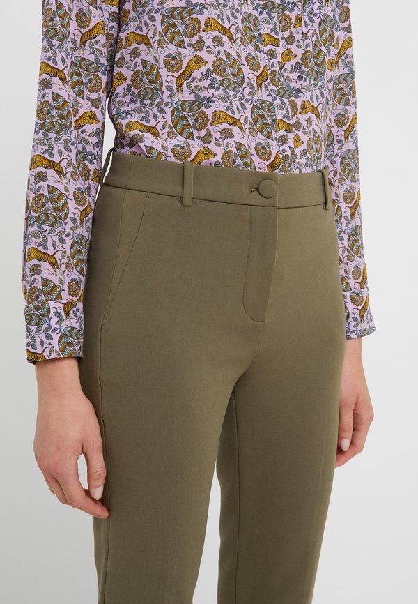 J.CREW CAMERON