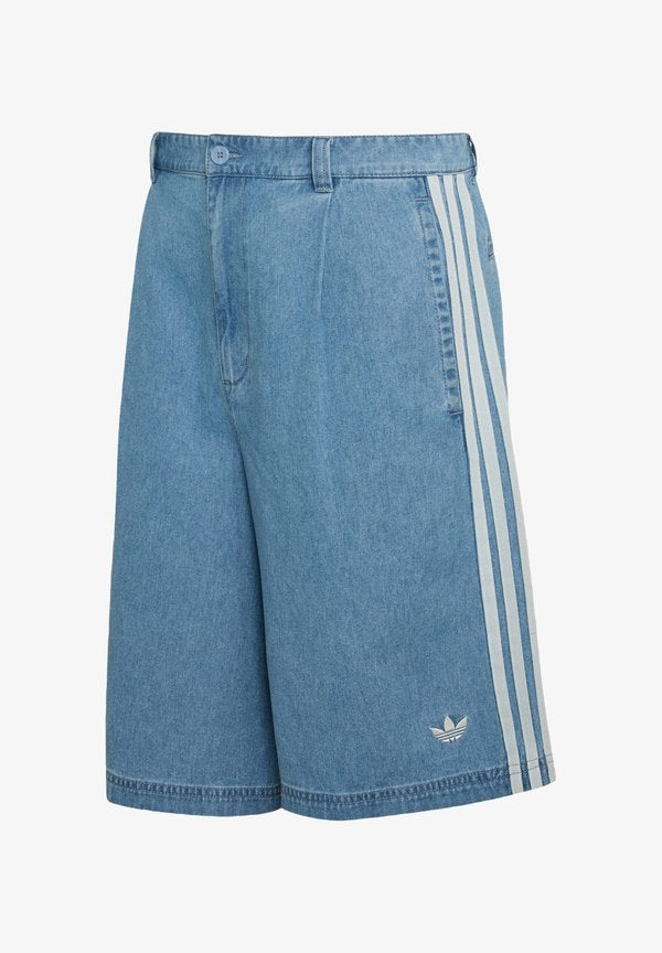 adidas Originals UNISEX - Denim shorts - light blue
