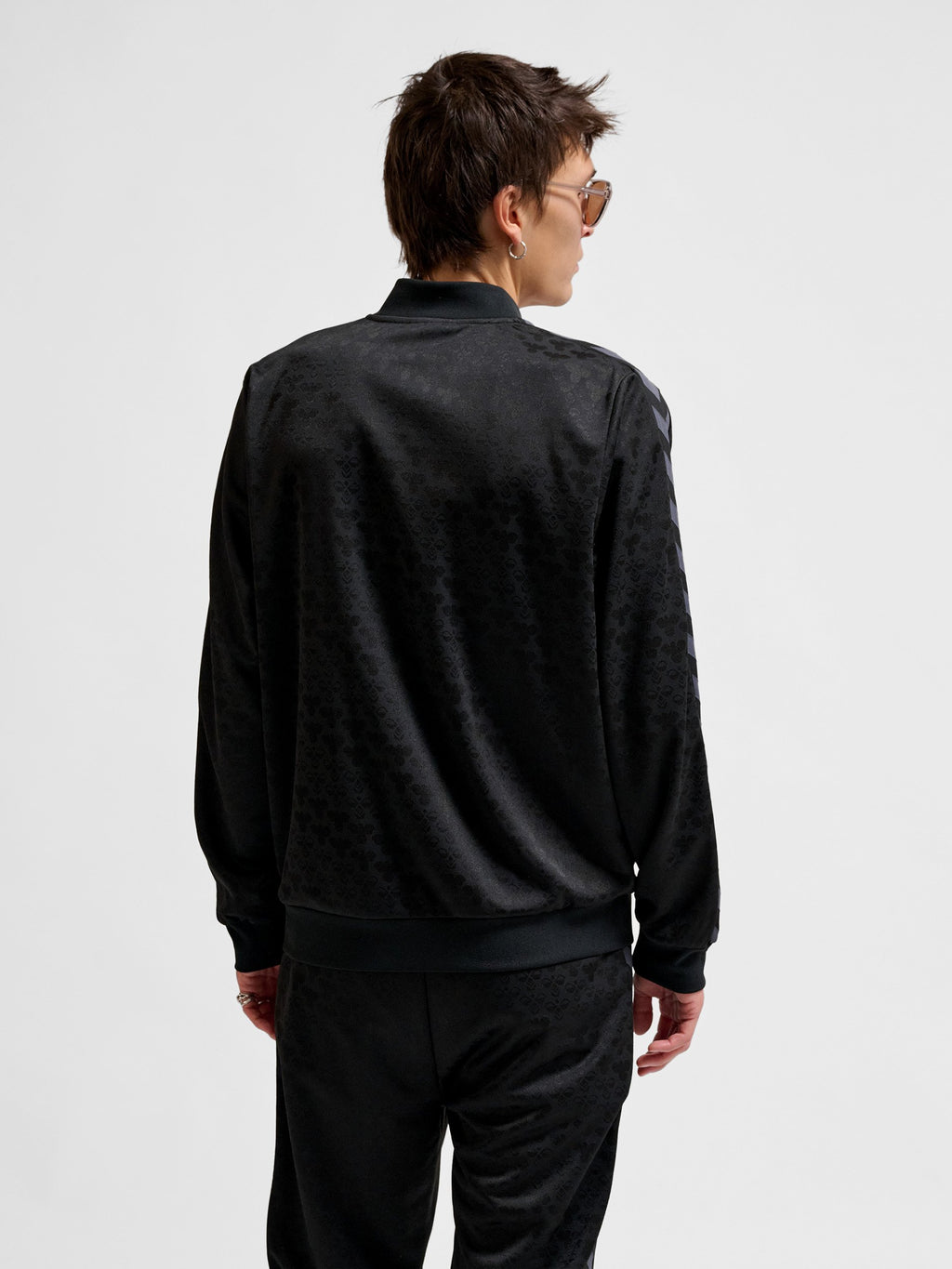 Hummel ARCHIVE REGULAR JACKET