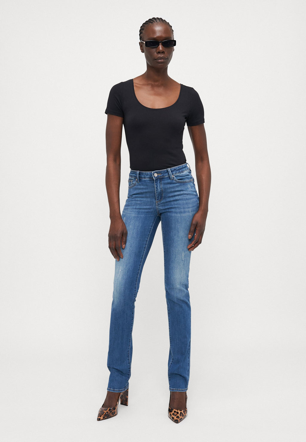 ONLWAUW MID WAIST Media 2