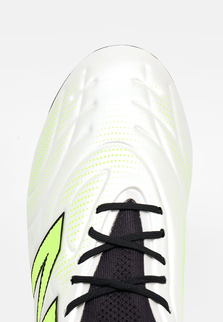 New Balance TEKELA ELITE V5