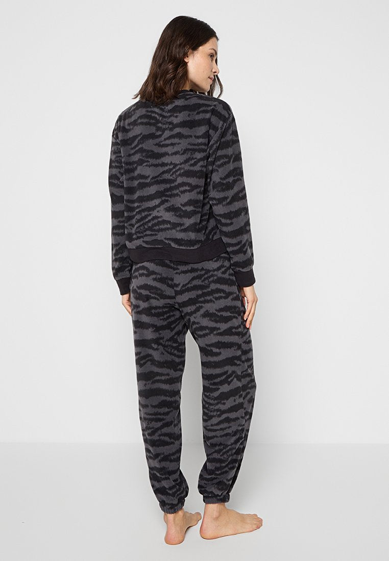 DKNY Loungewear