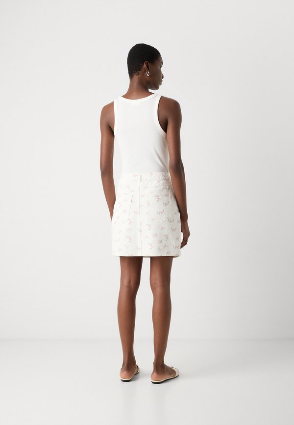 Cras SKIRT