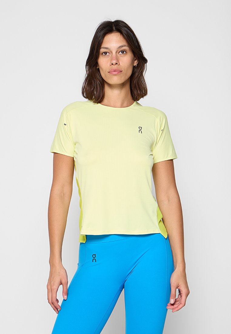 On Sport T-Shirt Media 1