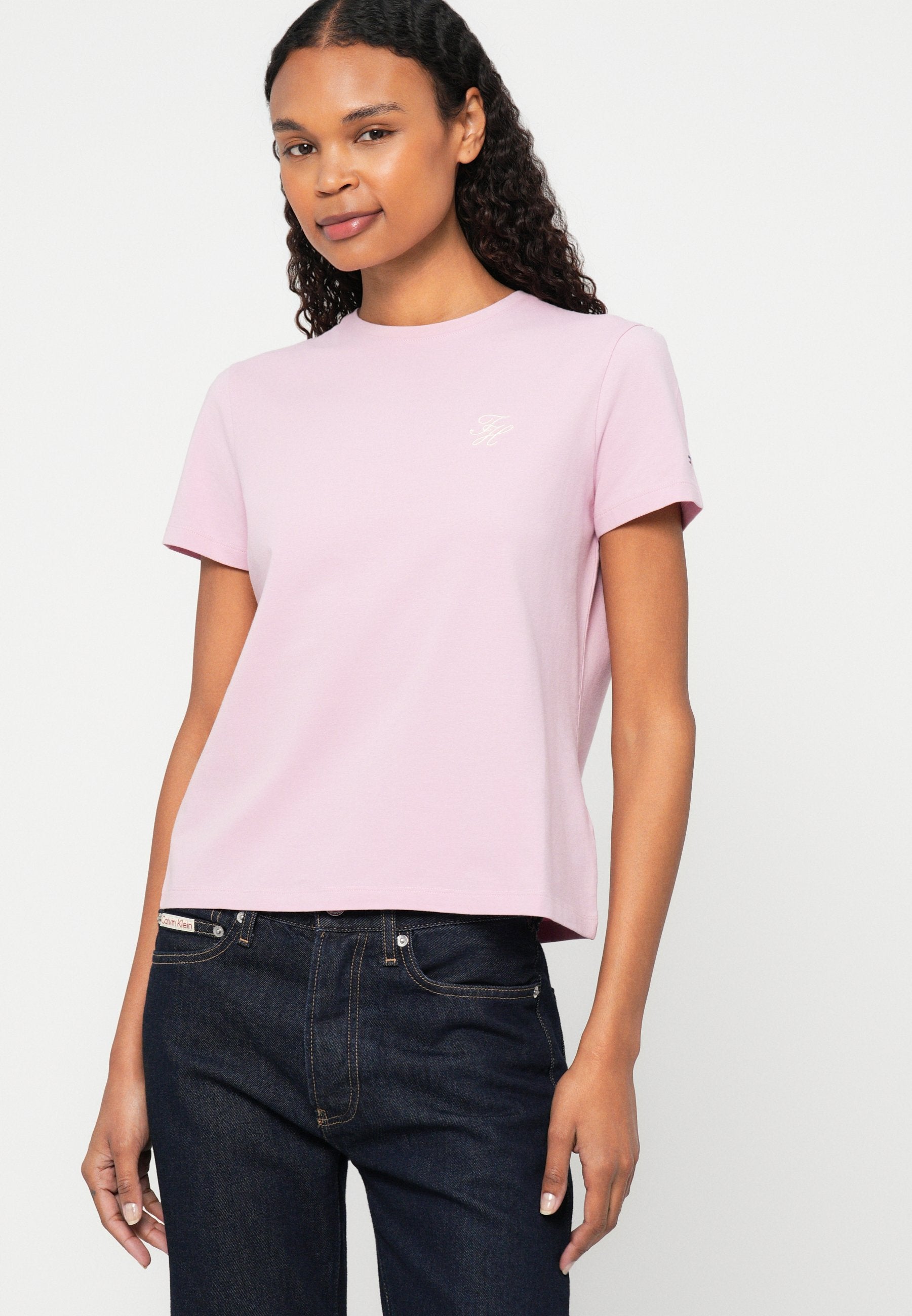 LOGO EMBROIDERY JERSEY CREW NECK T-SHIRT Media 5
