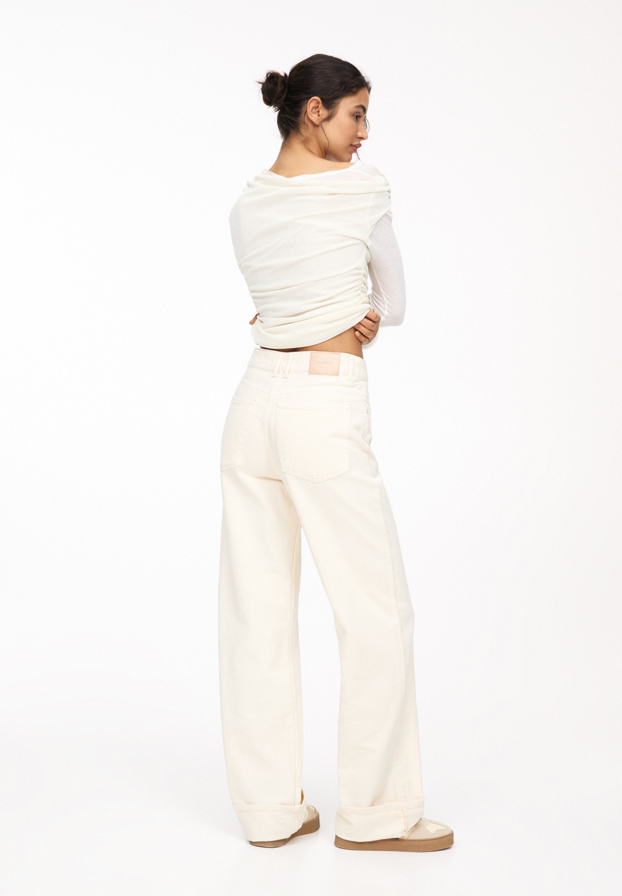 PULL&BEAR WITH TURN-HEMS
