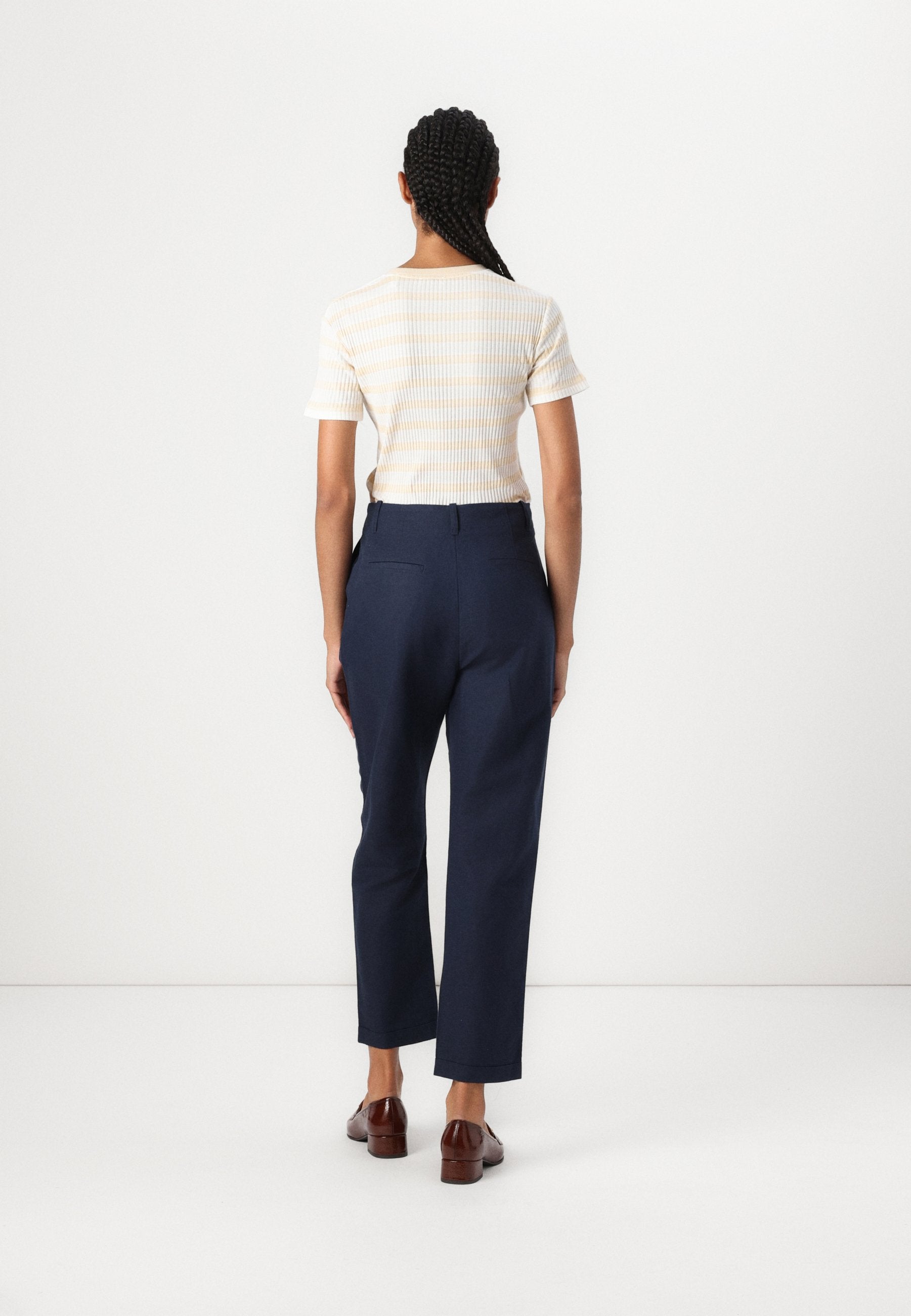 Esprit Stoffhose Media 4
