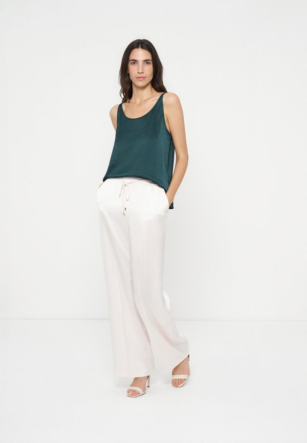 Ted Baker UMAIBO