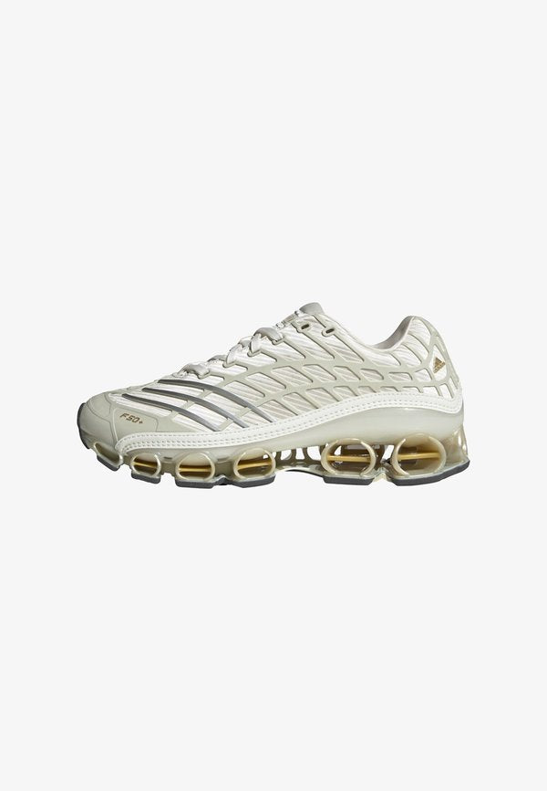 adidas Originals ADIDAS ORIGINALS MEGARIDE F50 SHOES UNISEX - Trainers - cloud white   ice gold met  gold metallic