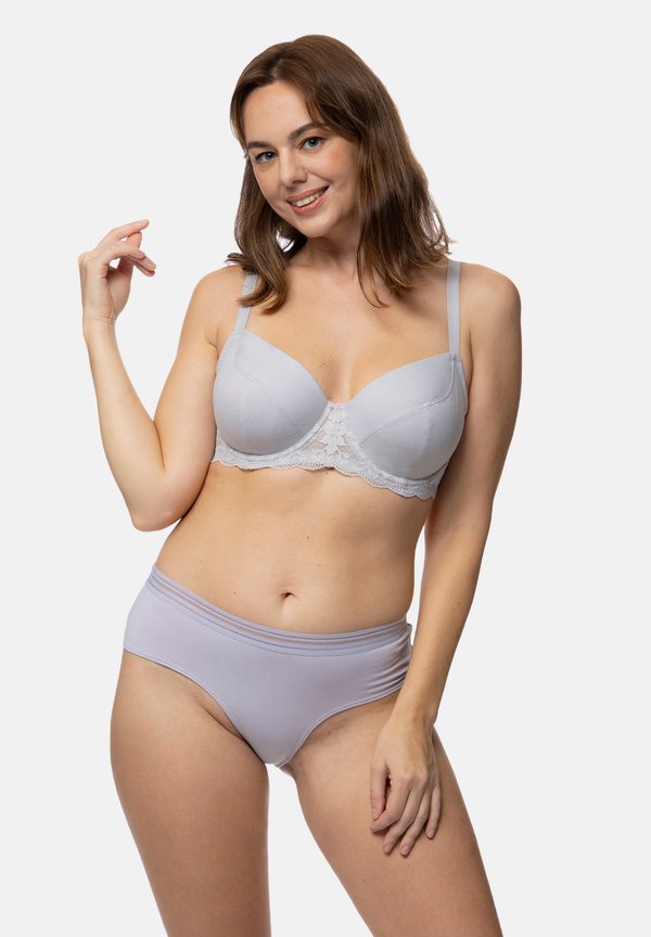 DORINA HERA