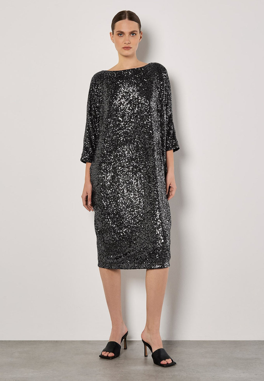 Apricot SEQUIN