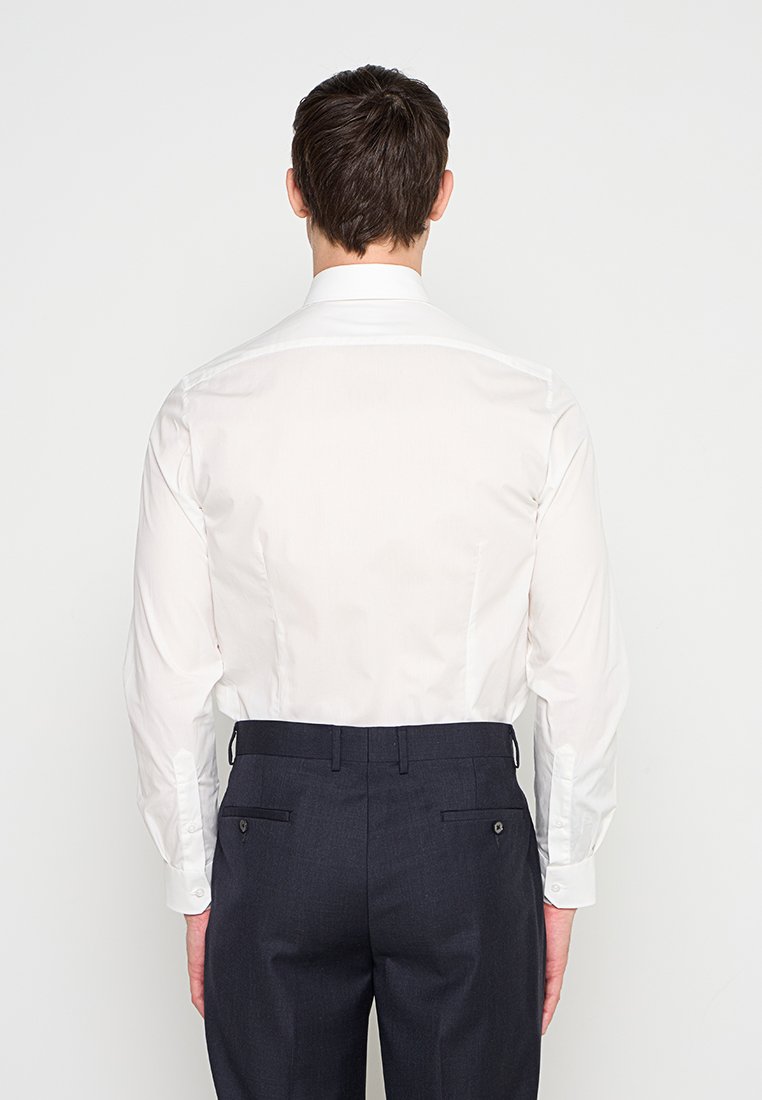 Michael Kors SLIM FIT