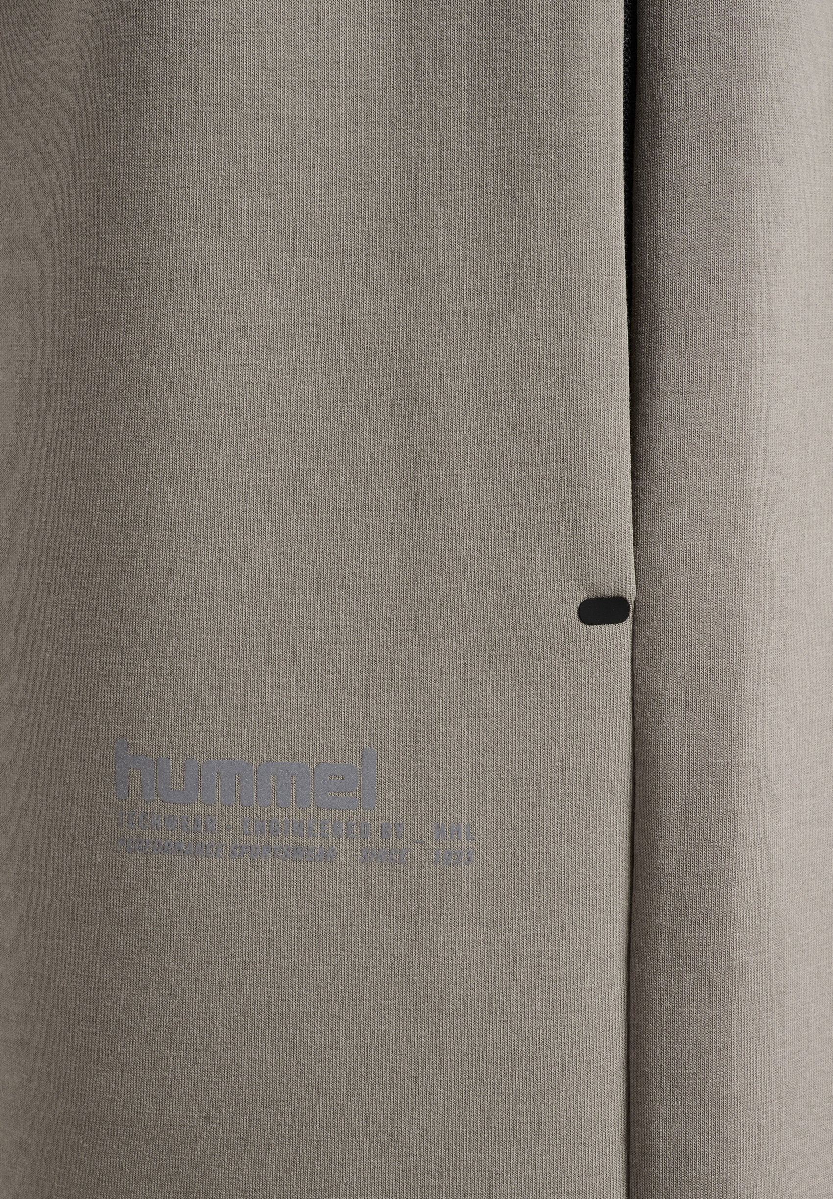 Hummel HMLTECH