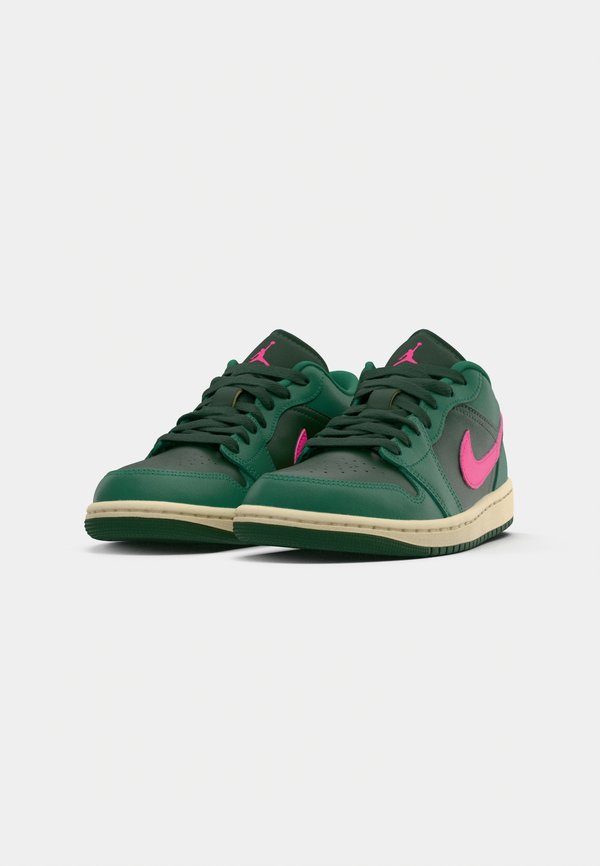 Jordan AIR JORDAN 1