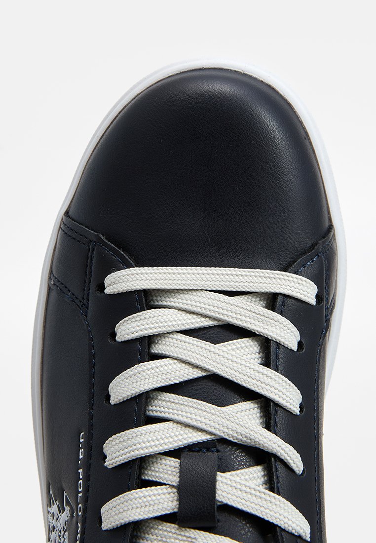 U.S. Polo Assn. ROKKO