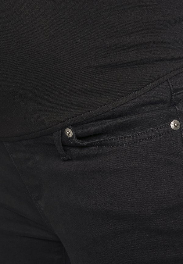GAP Maternity