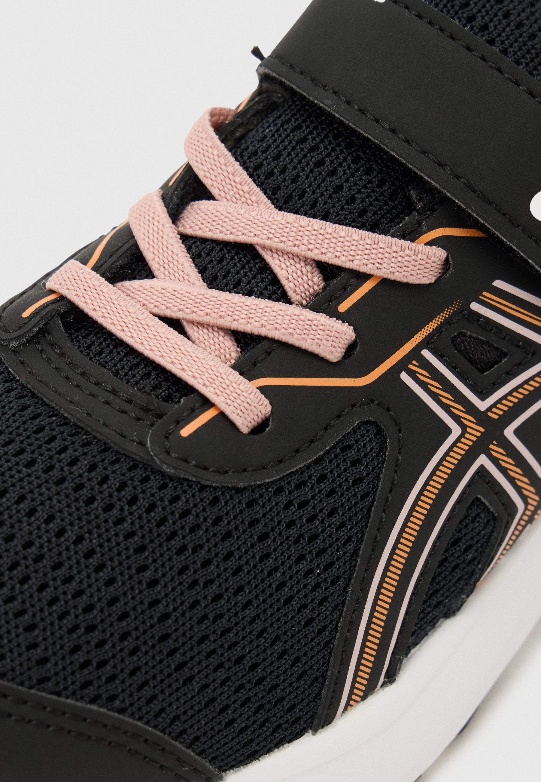GEL CONTEND 9 UNISEX Media 5