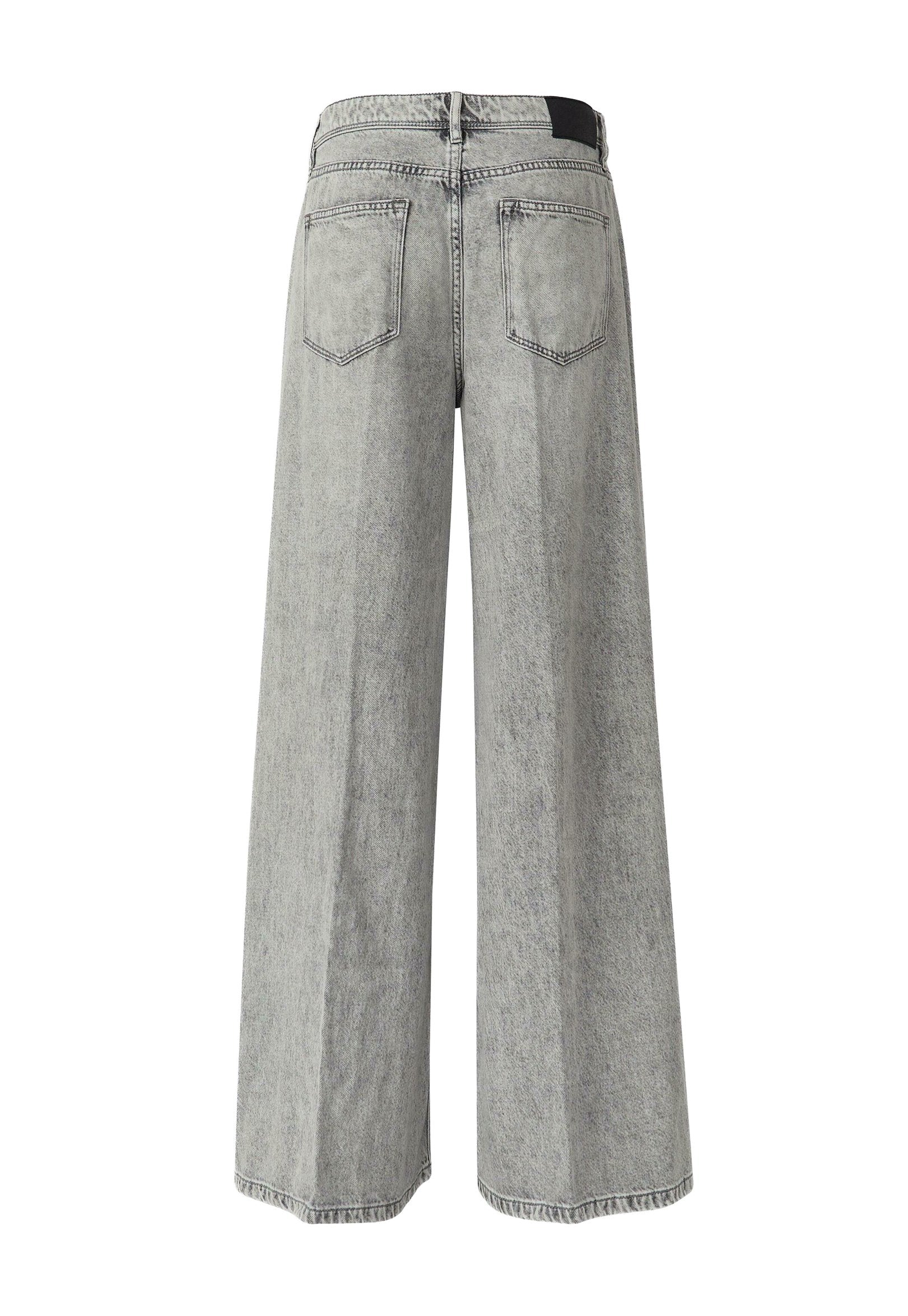 s.Oliver Flared Jeans Media 5
