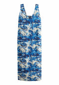 Blau-weiß gemustertes Kleid mit Booten, Blumen und Palmen, gerader Schnitt und breiten Trägern, aus leichtem Stoff gefertigt.