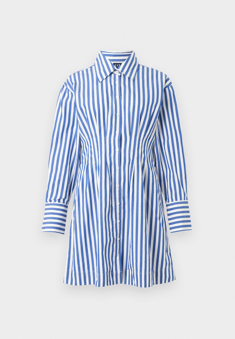 Blau-weiß gestreiftes, langärmeliges Hemdblusenkleid mit Knöpfen, spitzem Kragen und tailliertem Schnitt vor einfarbigem Hintergrund.