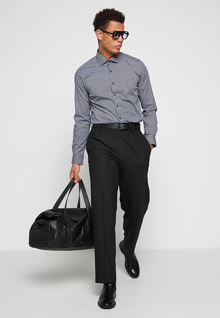 Michael Kors SLIM FIT