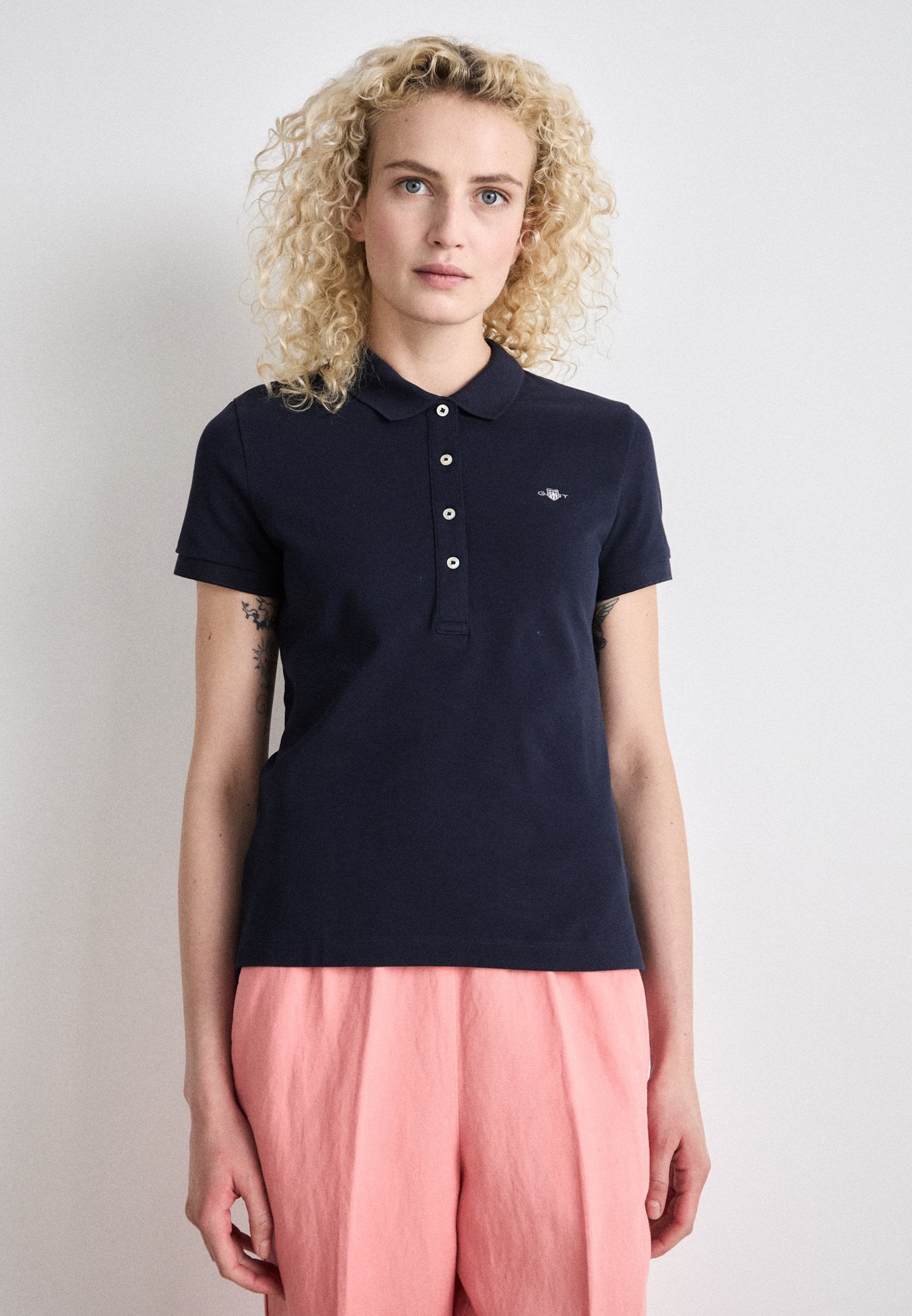 GANT SLIM SHEILD CAP SLEEVE