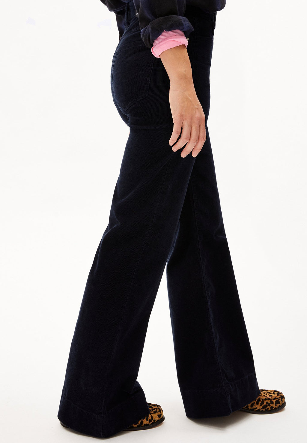 MURLIAA CORDUROY Media 5