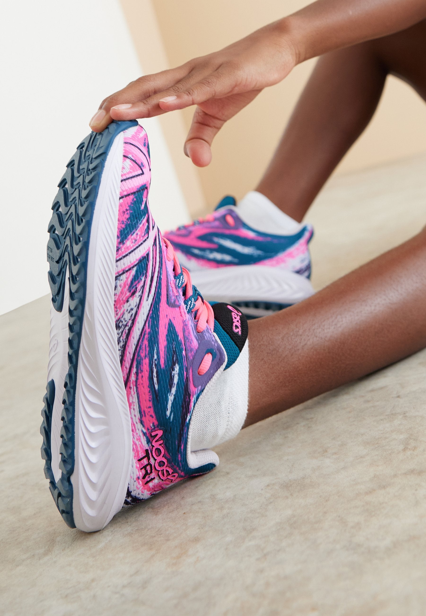 GEL-NOOSA TRI 15 UNISEX Media 3