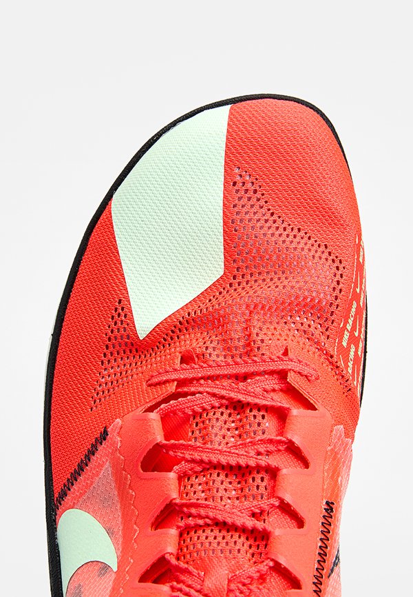 Nike Performance ZOOMX DRAGONFLY XC