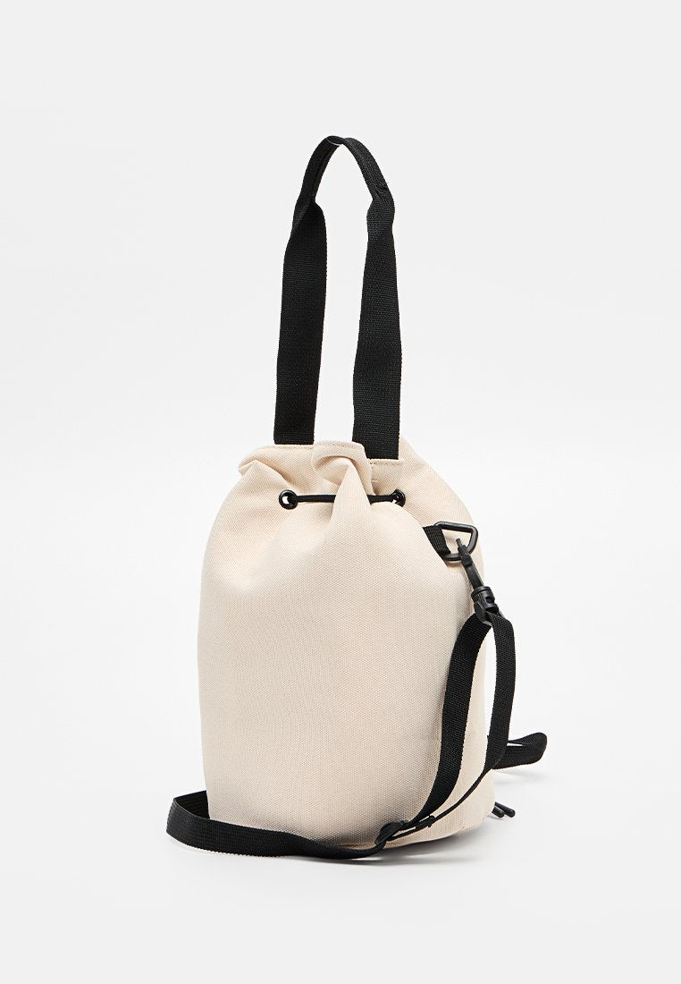 Alpha Industries CARRY