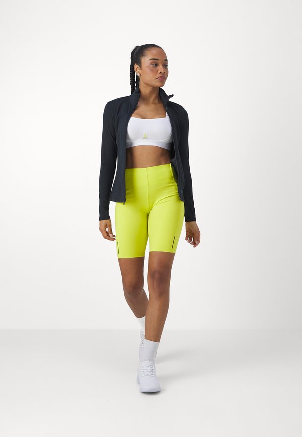 triaction by Triumph GRAVITY LITE
