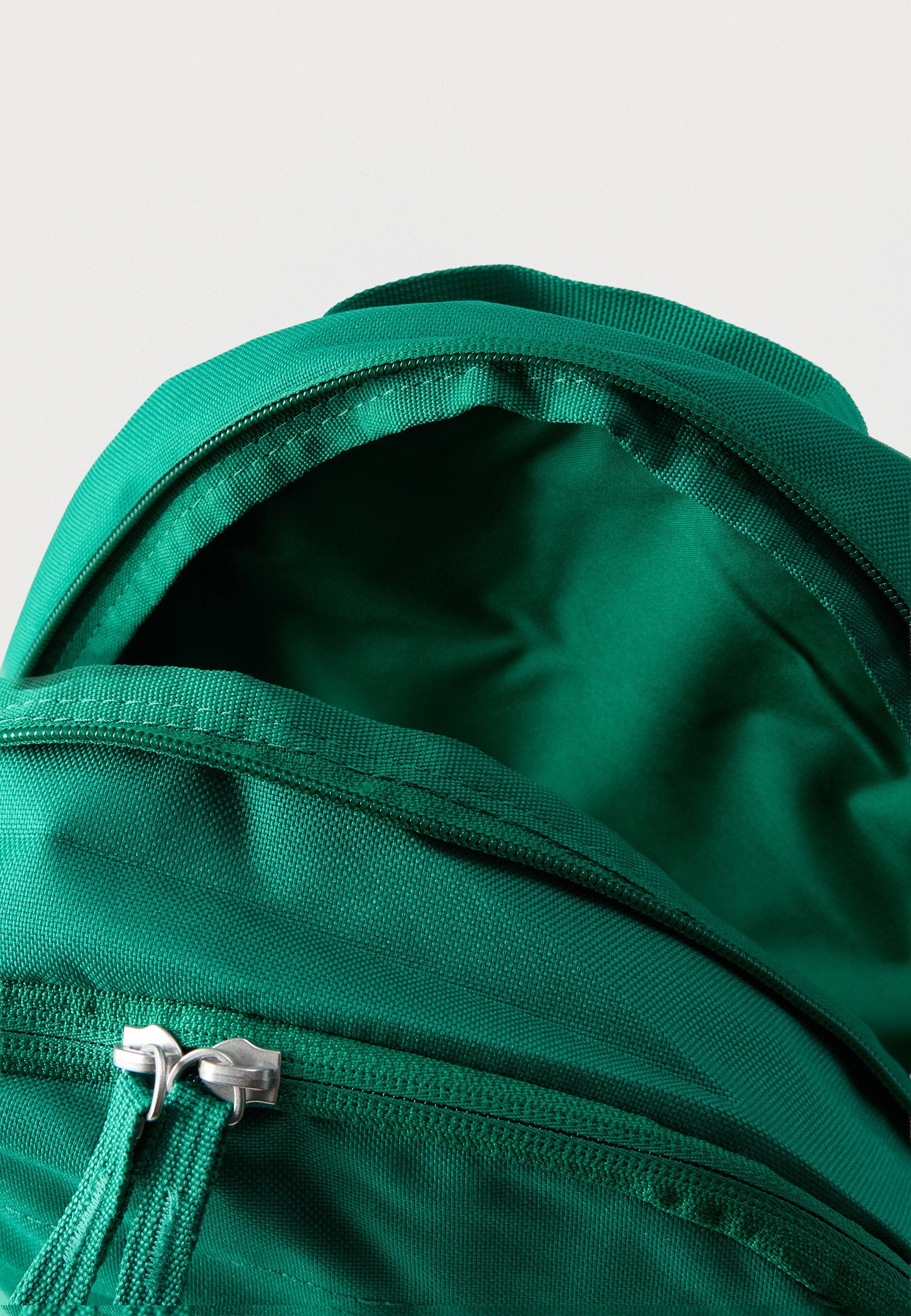 Nike Sportswear UNISEX