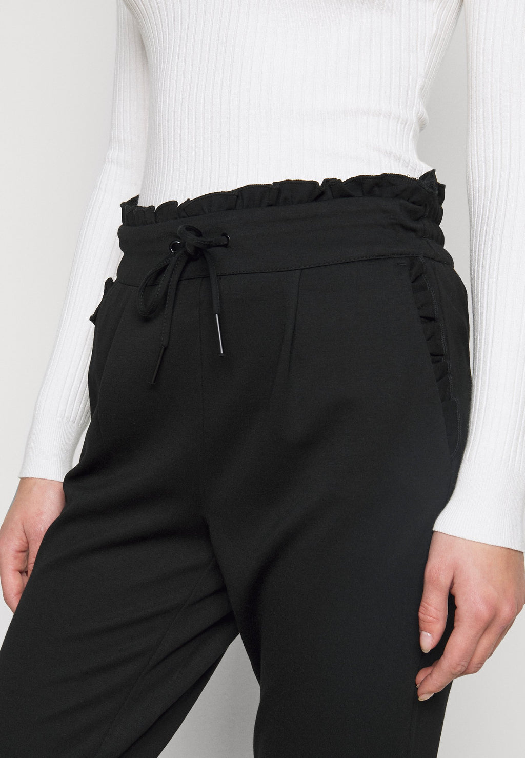 ONLPOPTRASH EASY FRILL PANT Media 5