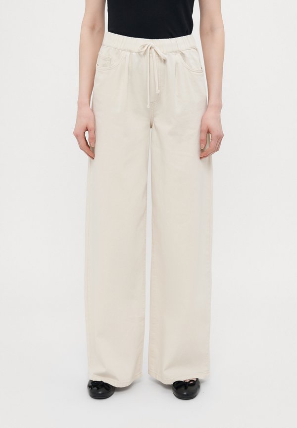Vero Moda Tall VMVALERIA STRING STRAIGHT